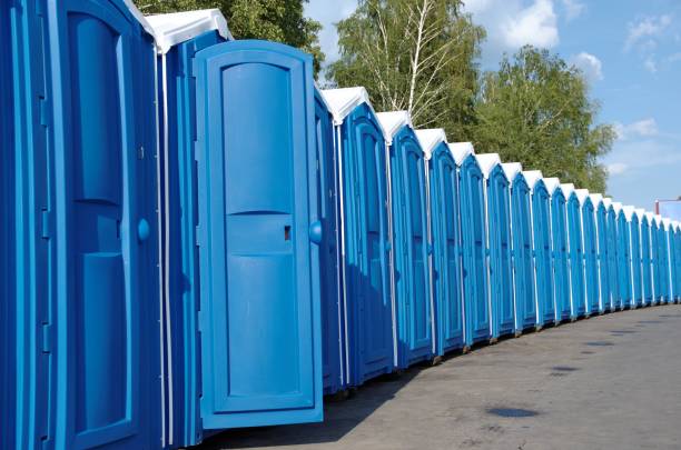 Porta potty delivery and setup in Rotan, TX